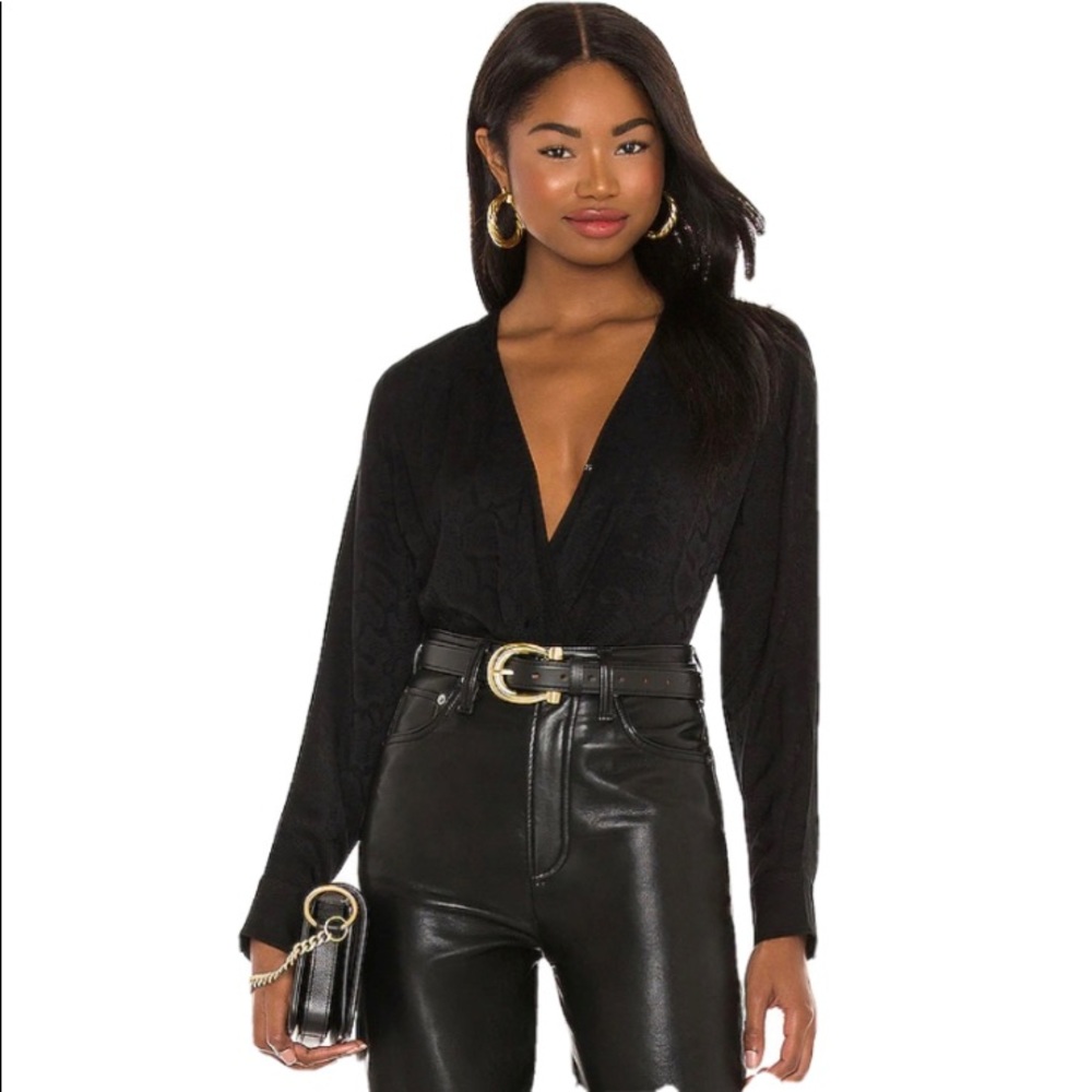 NWT Rails Hillary Black Snake Jacquard Top